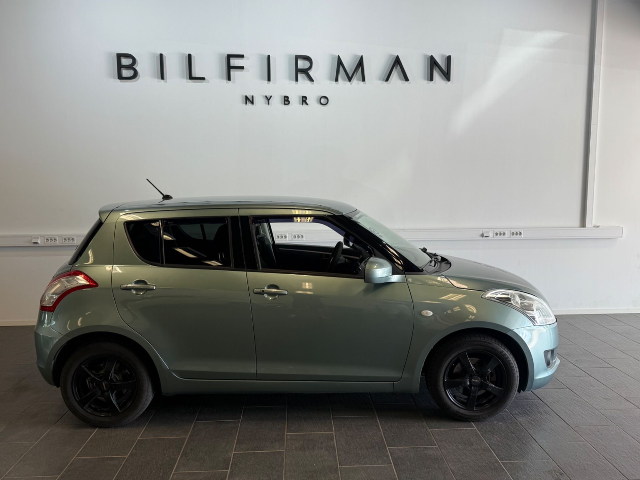 Suzuki Swift 5-dørs 1.2 VVT Manuell, 5-trinn, 94hk, 2011