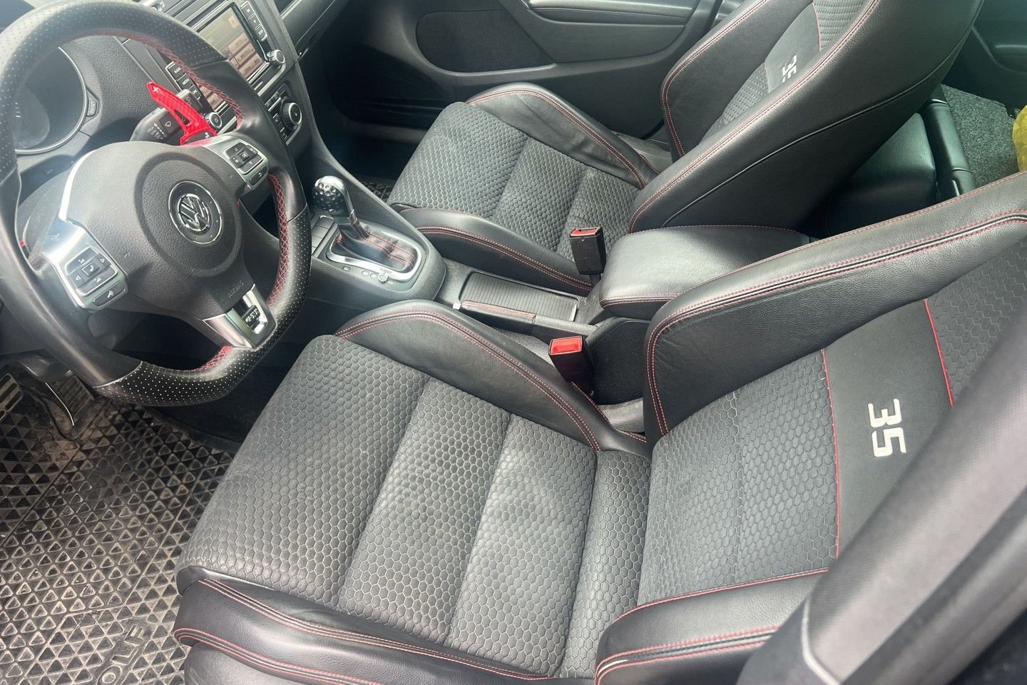 Volkswagen Golf 5-door GTI Edition 35 2.0 TSI DSG sekvensiell, 6-trinn, 235ps, 2012