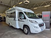 Pilote P 650 C / Automat / Solcell / Queensbed / B-körkort