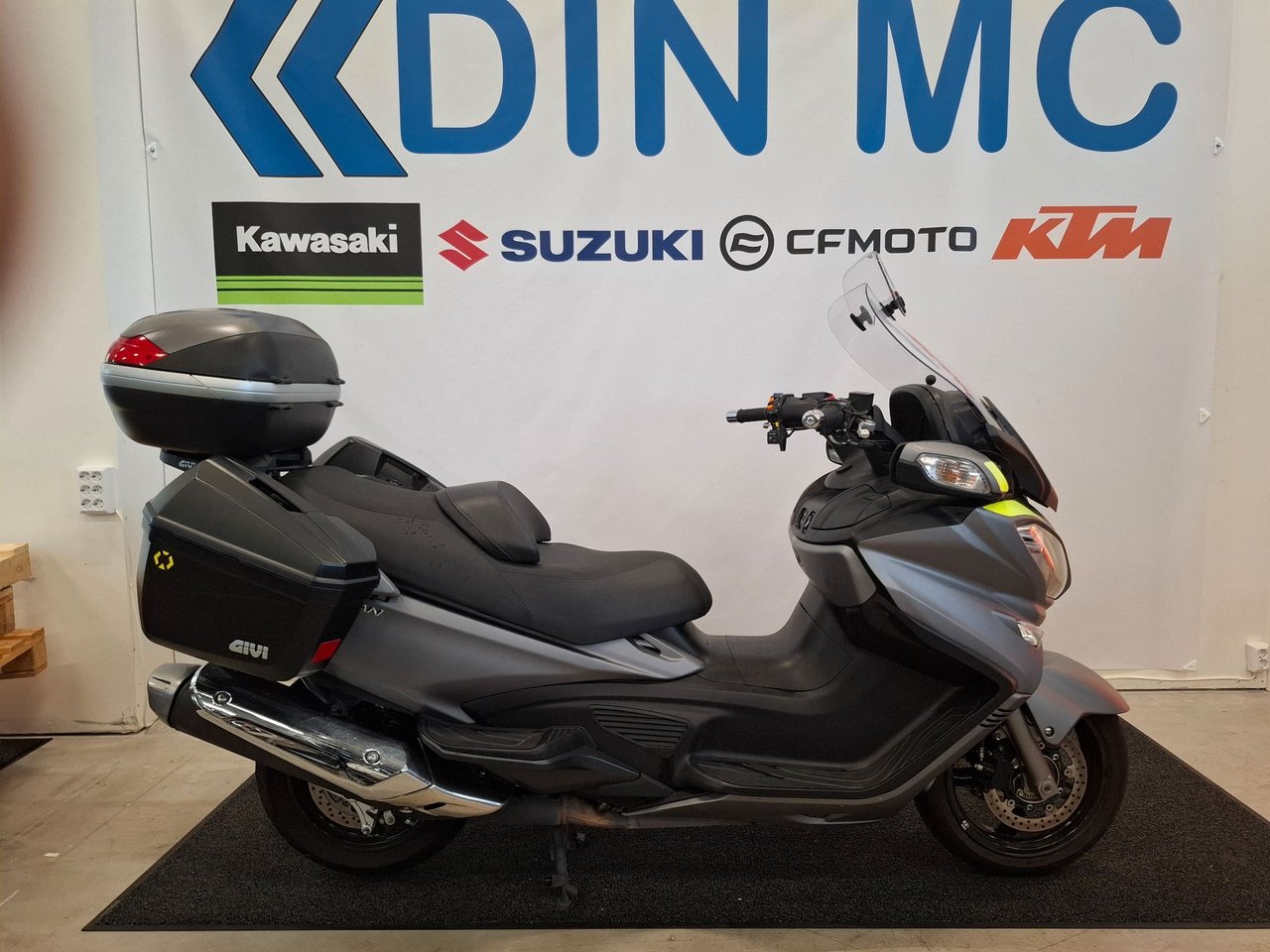 Suzuki AN650 Burgman "Bra för...