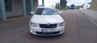 Skoda Superb Kombi 1.6 TDI Elegance Euro 5