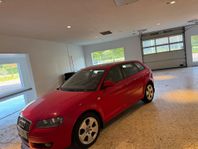 Audi A3 2.0tdi automat Sportback Comfort ny bes
