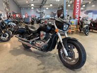 Suzuki VZ800 Intruder #Endast 2000mil#