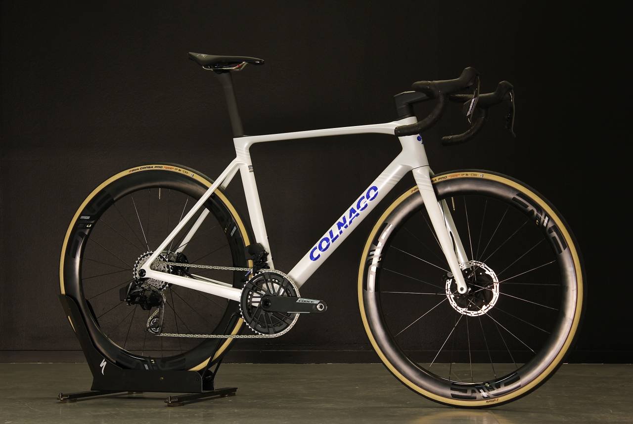 COLNAGO V5RS / FORCE / ENVE 4...