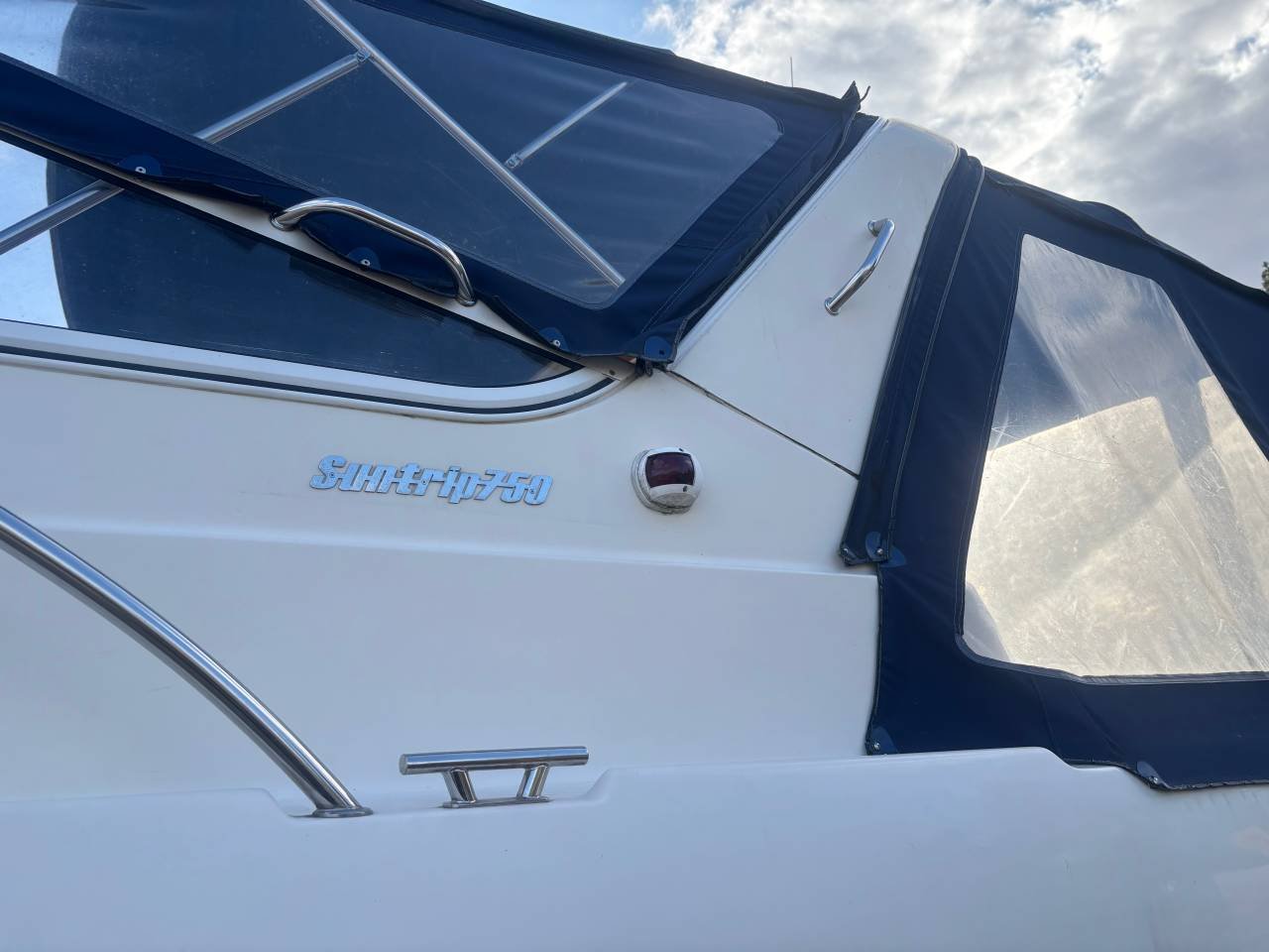 Suntrip 750 Penta diesel enda...