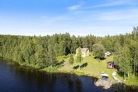 Fantastiskt läge med äkta strandtomt i Puostijärven Alapää