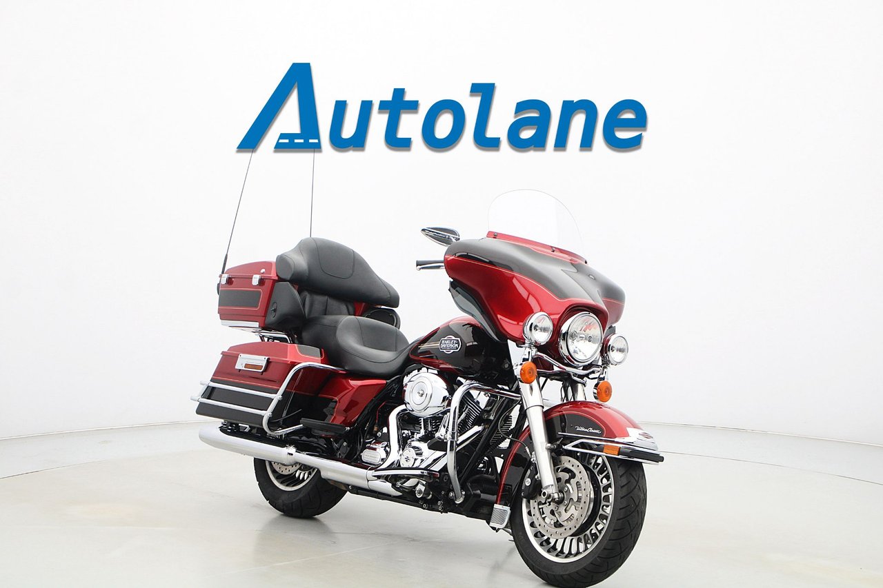 Harley-Davidson Electra Glide...