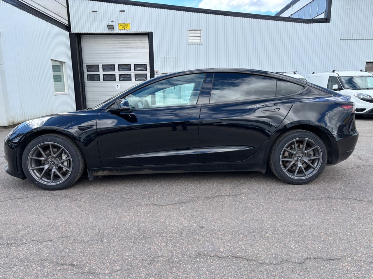 Tesla Model 3 VI KÖPER TESLA ...