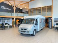 Bürstner T700 (Toa i bak+Långbäddar+Backkamera)