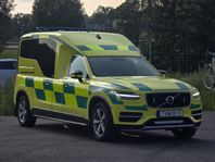Volvo XC90 D5 235HK AWD NILSSON AMBULANS / BLÅLJUS FINNS