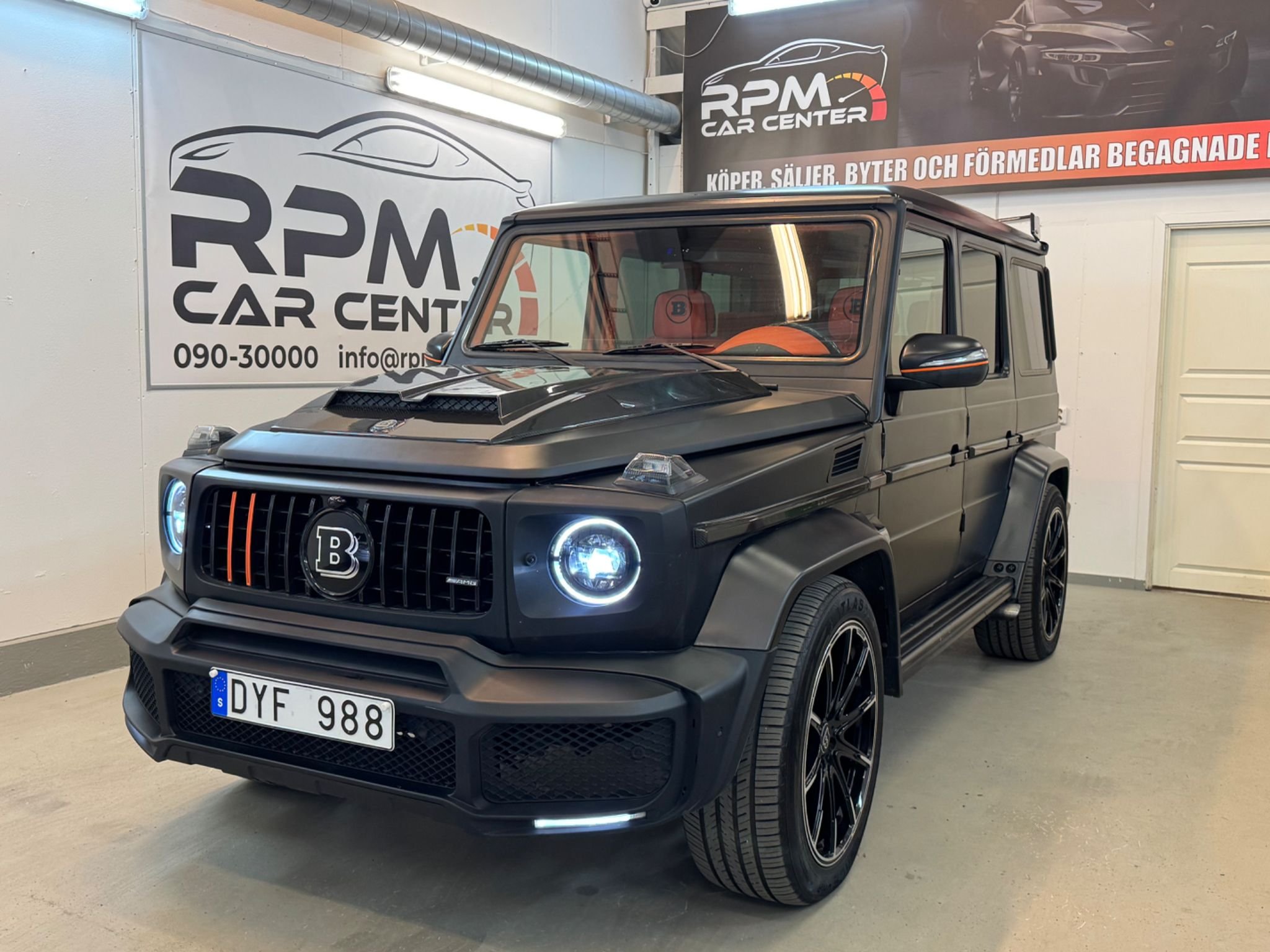 Mercedes-Benz G 400 CDI LWB Automatic, 250hp, 2002