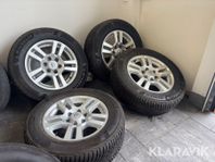 Åretrunt däck 265/60R18 4 st & Sommardäck 235/65R17 4 st