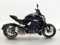 Ducati Diavel V4