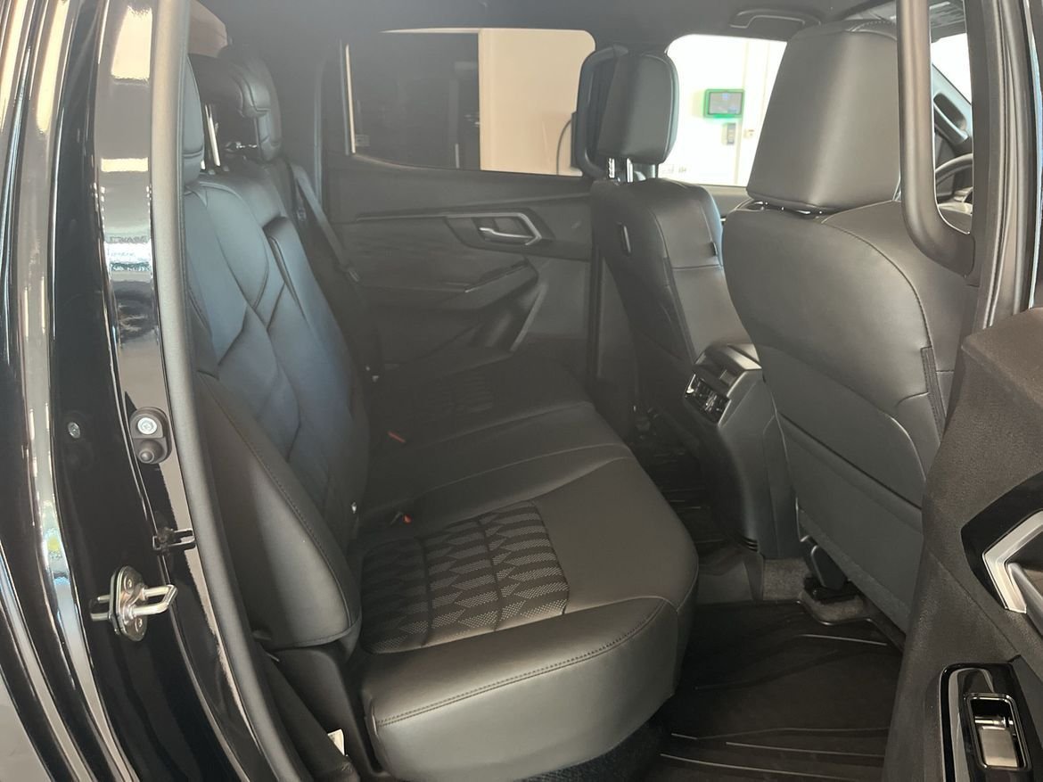 Isuzu D-Max Crew Cab 1.9 CNG 4WD Automatic, 163hp, 2024
