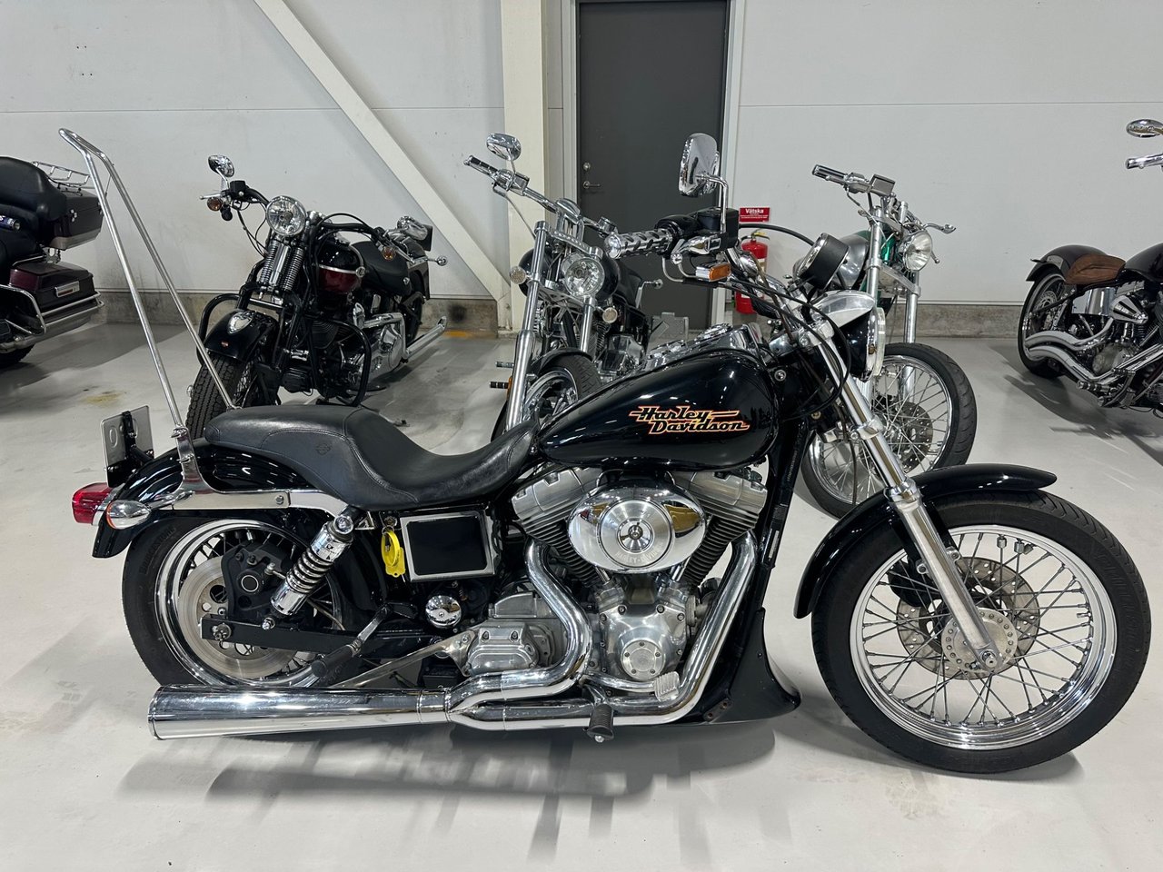 Harley-Davidson Super Glide 1...