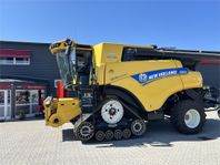 New Holland CR 8.90