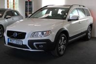 Volvo XC70 D4 Summum 181hk / Skinn / Drag / Taklucka / GPS