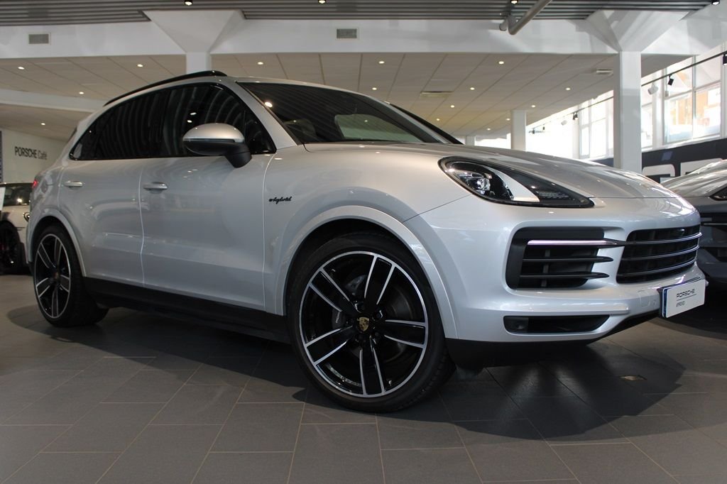 Porsche Cayenne E-Hybrid TipTronic S, 462hk, 2023
