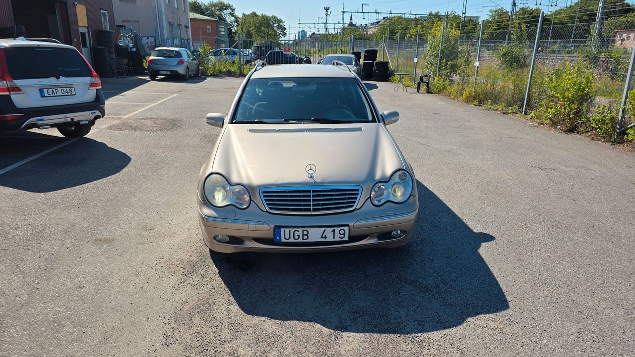 Mercedes-Benz C 200 T Kompressor Automatic, 163hp, 2003