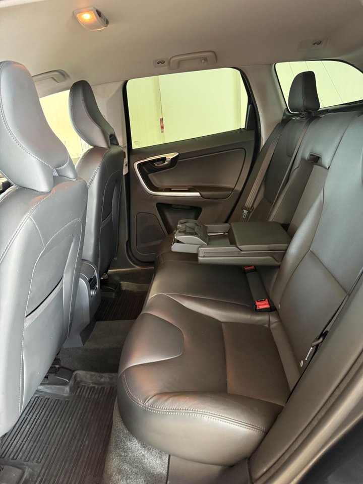Volvo XC60 D4 Manuell, 190hk, 2017