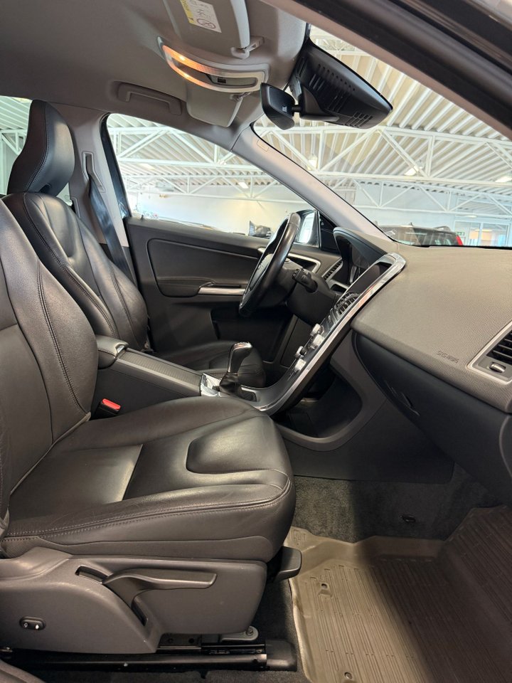 Volvo XC60 D4 Manuell, 190hk, 2017