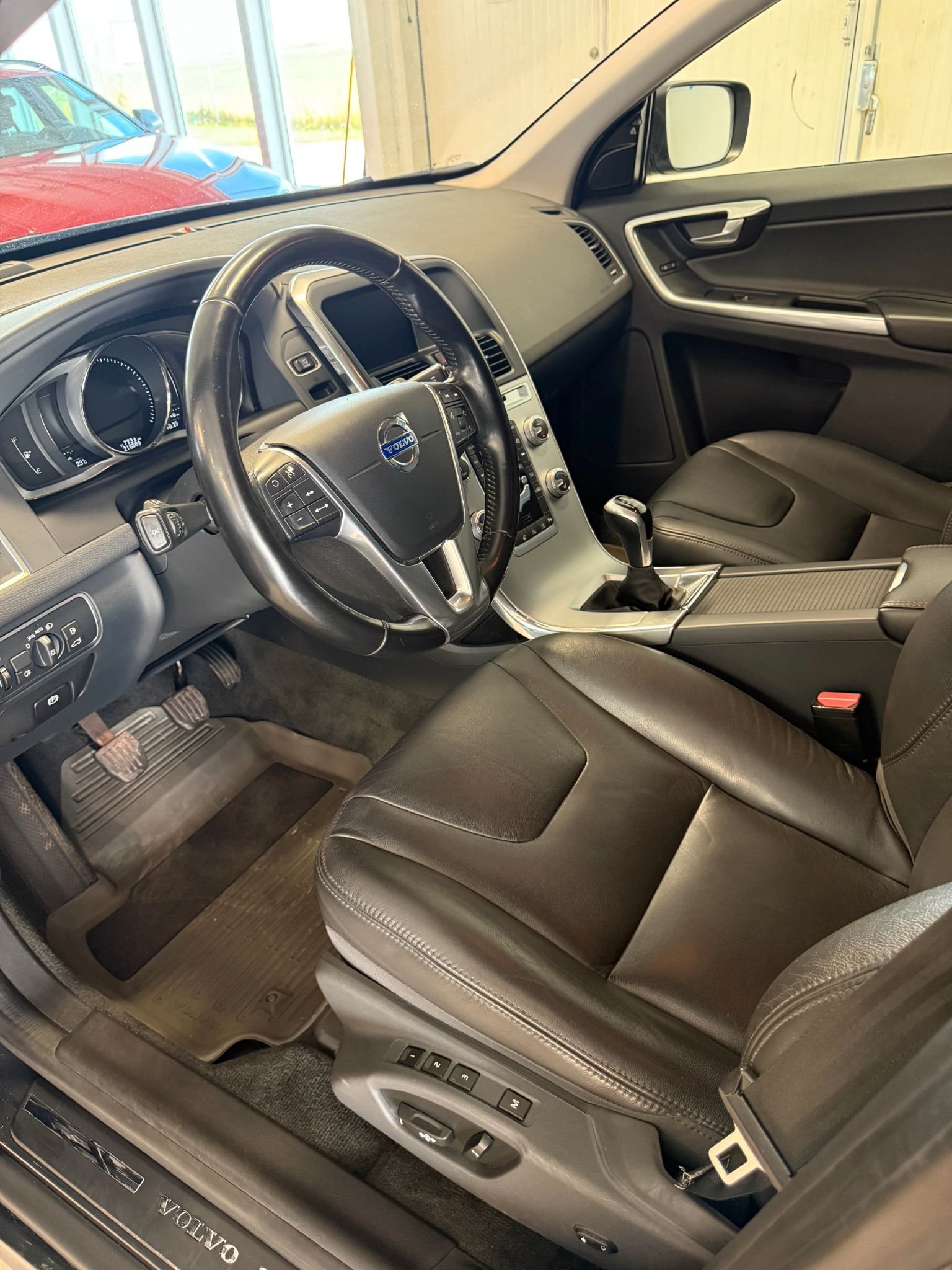 Volvo XC60 D4 Manuell, 190hk, 2017