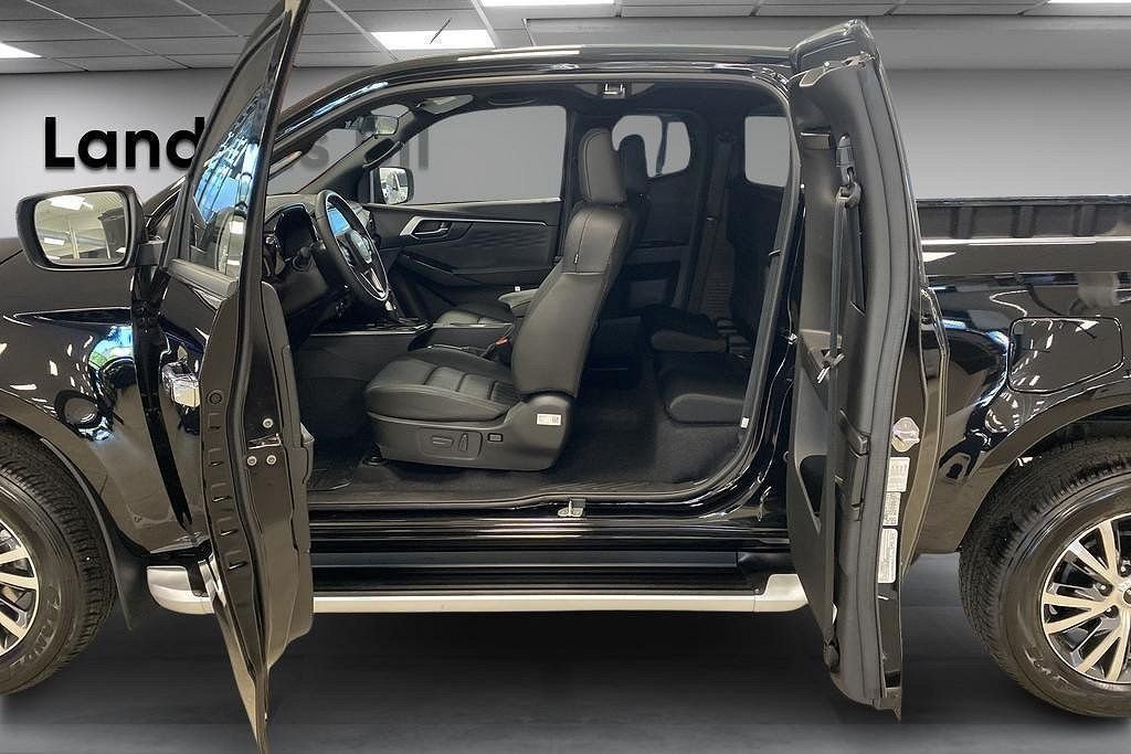 Isuzu D-Max Space Cab 1.9 CNG 4WD Automatic, 163hp, 2024