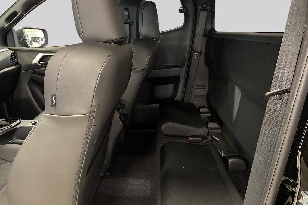 Isuzu D-Max Space Cab 1.9 CNG 4WD Automatic, 163hp, 2024