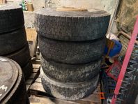 Lastbilsdäck Hankook med fälg 4st 315/80 22.5