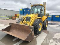 Traktorgrävare New Holland LB115 4WD