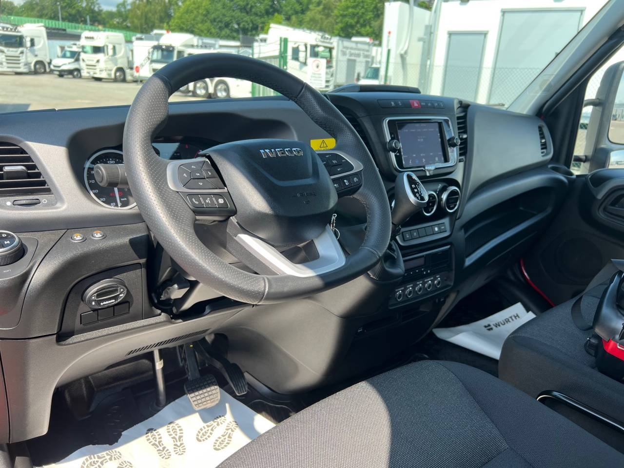 Iveco Daily 72-180 Chassis Cab 3.0 JTD Hi-Matic, 8-trinn, 176hk, 2024