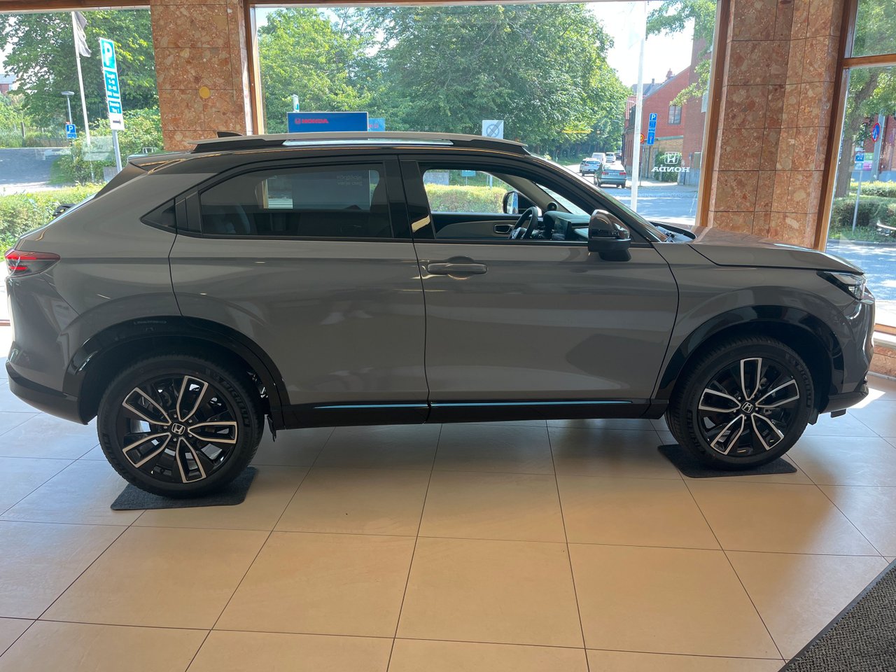 Honda HR-V e:HEV 1.5 i-MMD e-CVT, 146hp, 2025