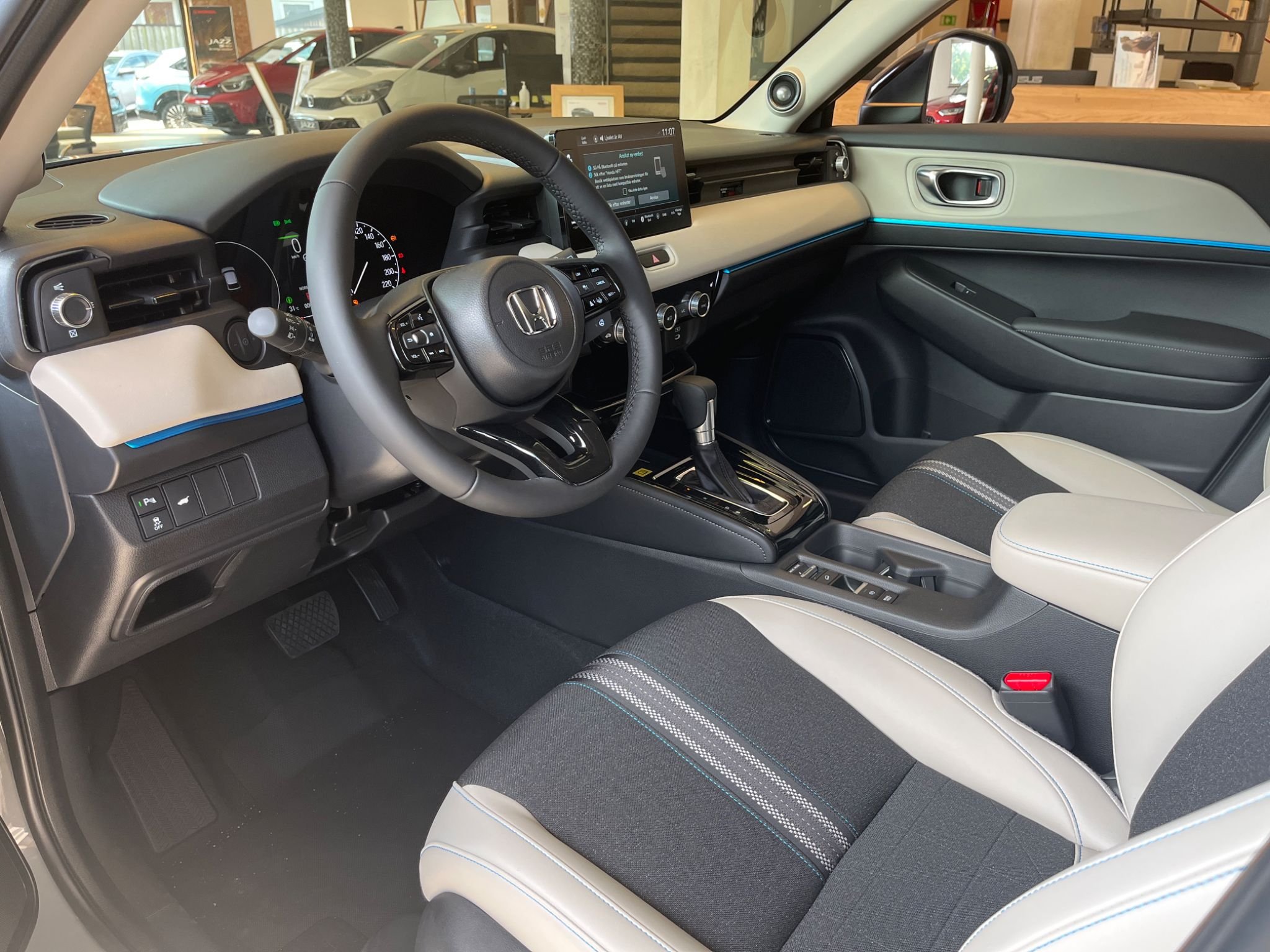 Honda HR-V e:HEV 1.5 i-MMD e-CVT, 146hp, 2025