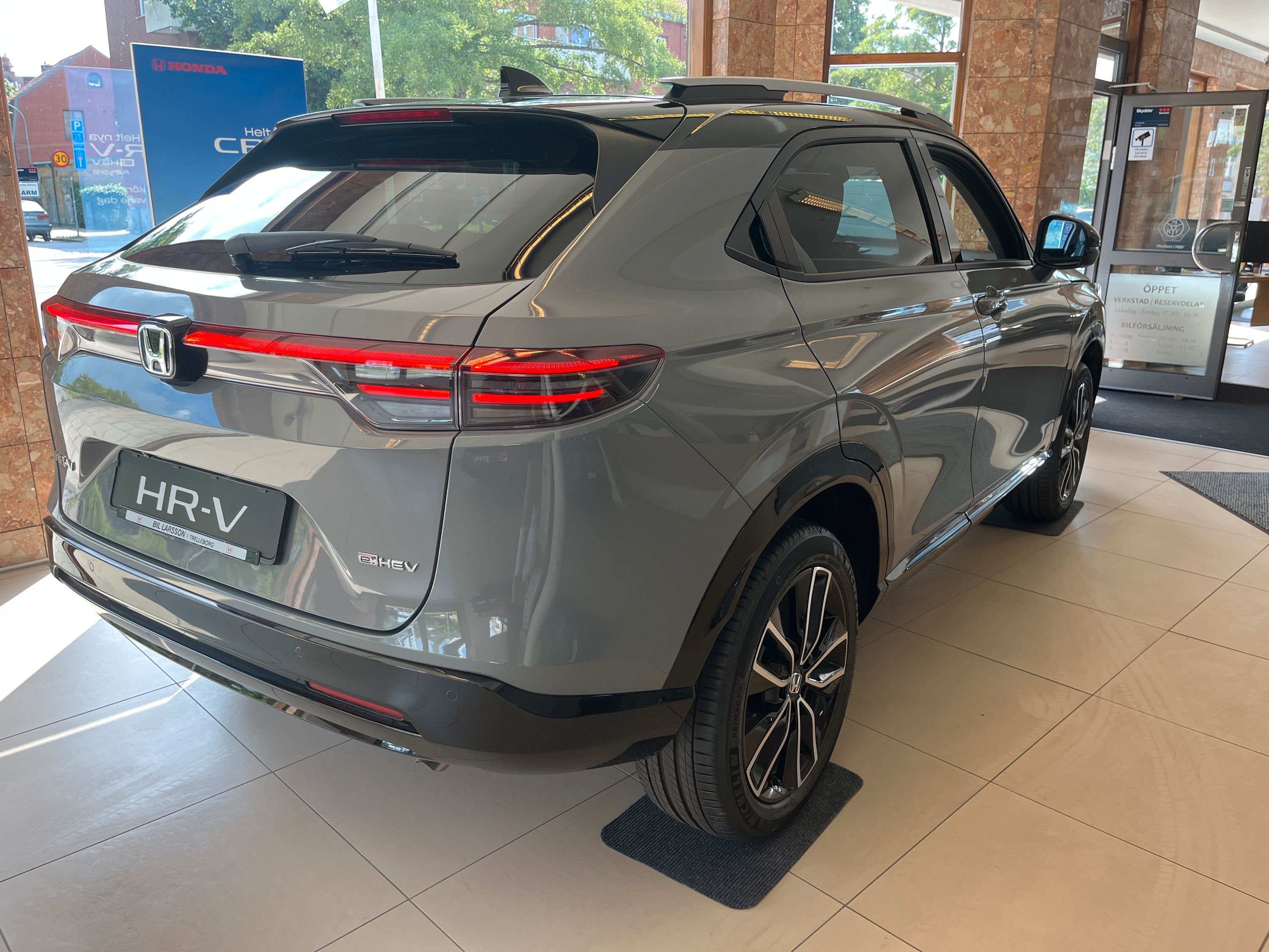 Honda HR-V e:HEV 1.5 i-MMD e-CVT, 146hp, 2025