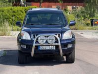Toyota Land Cruiser 3.0D-4D executive/8sits/sollucka 2ägare