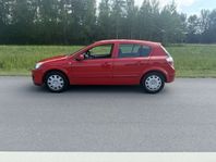 Opel Astra 1.6 Twinport | 105hk | NYBES | Lev