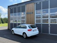 Audi A3 Sportback 1.6 TDI S Tronic Attraction, Comfort Euro