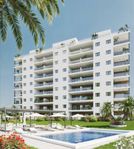 Fint nybyggt projekt vid den vackra stranden i Cala de Fines