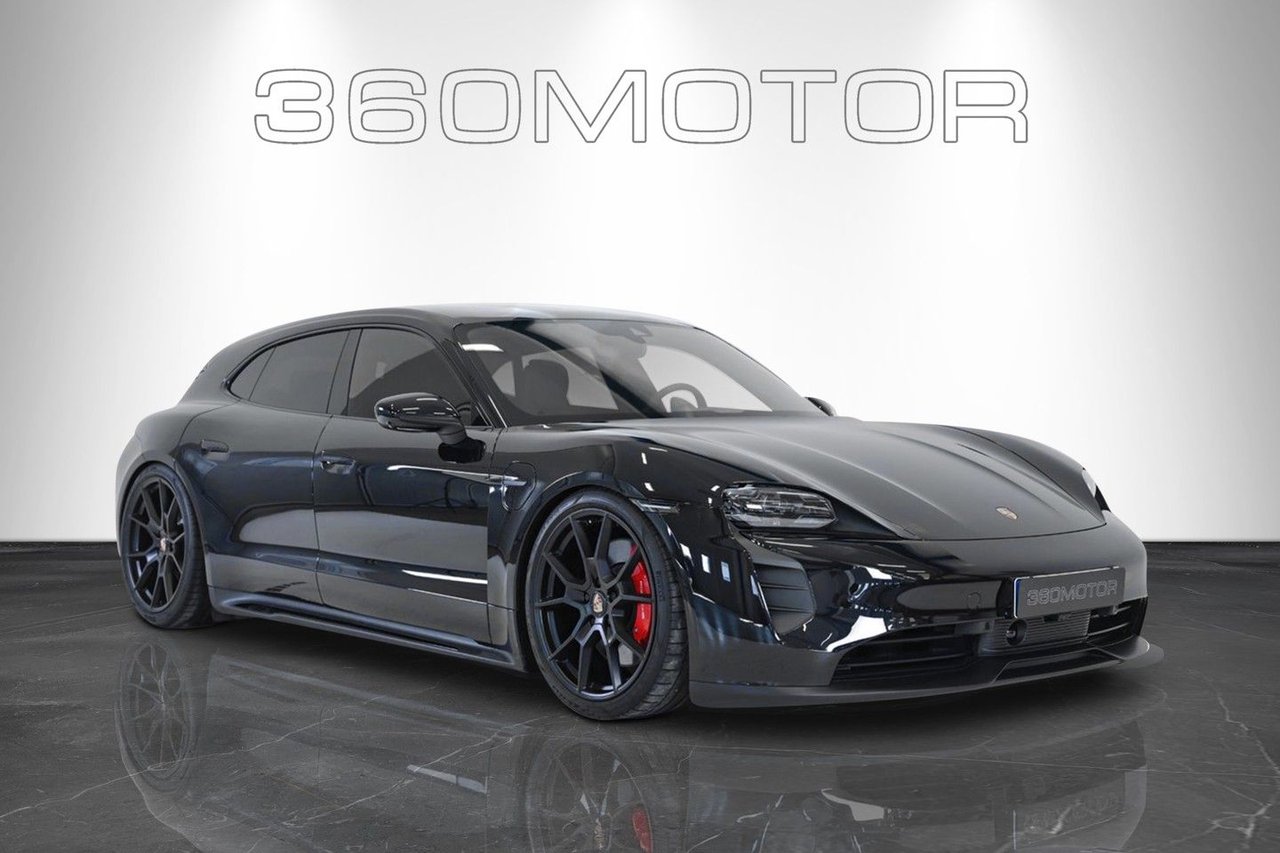 Porsche Taycan GTS Sport Turi...
