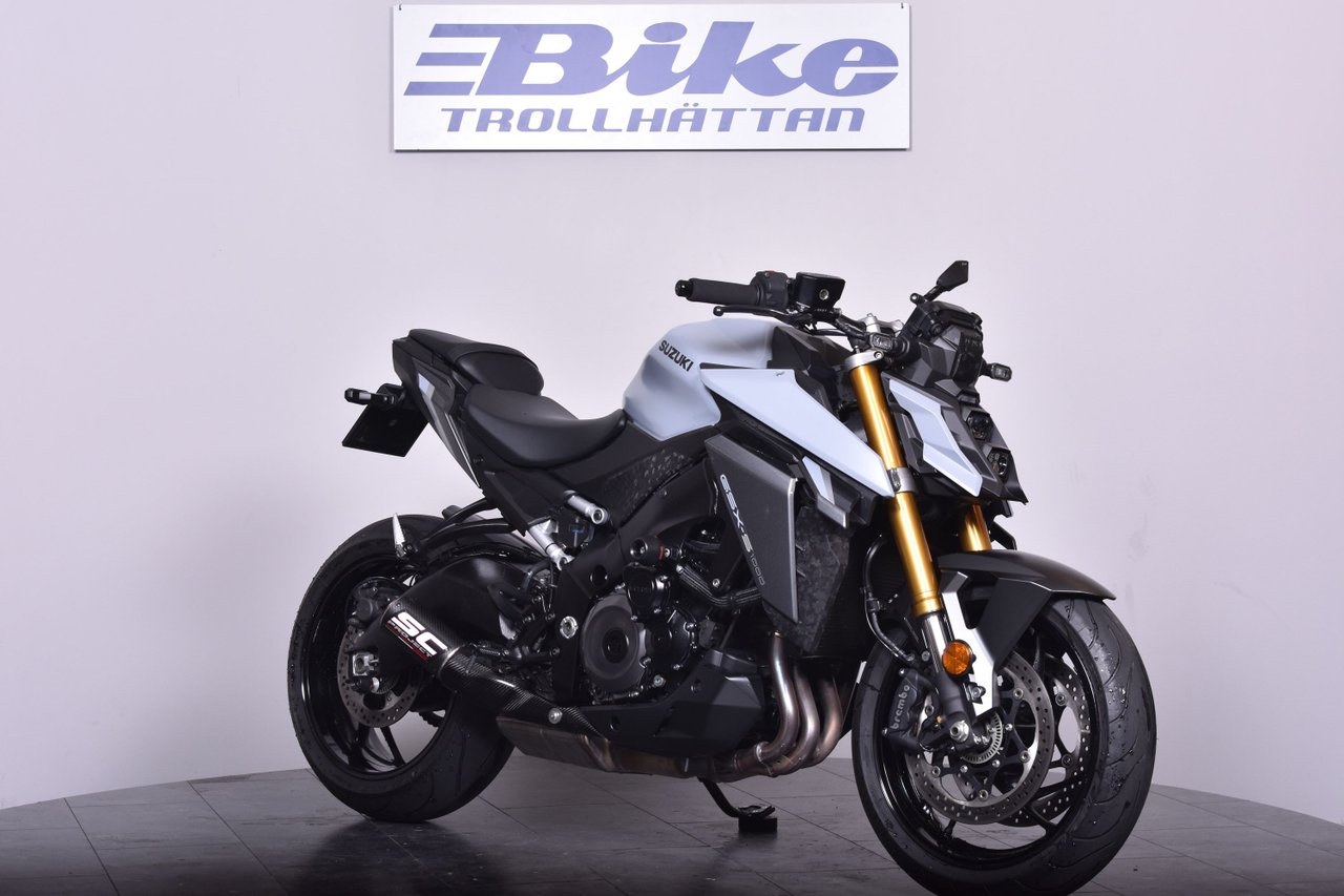 Suzuki GSX-S1000 / SC-RACING ...