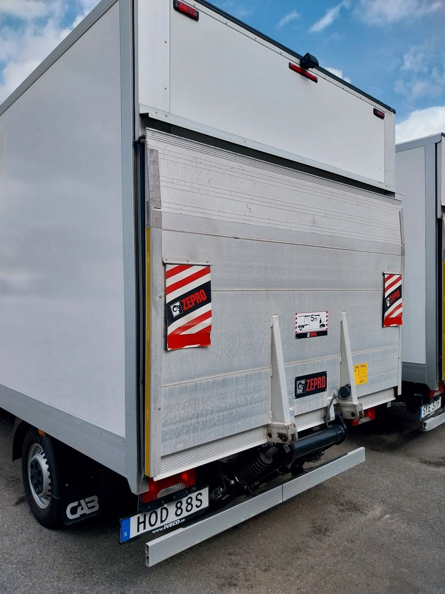 Iveco Daily 35-160 Chassis Cab 2.3 JTD Hi-Matic, 156hp, 2022