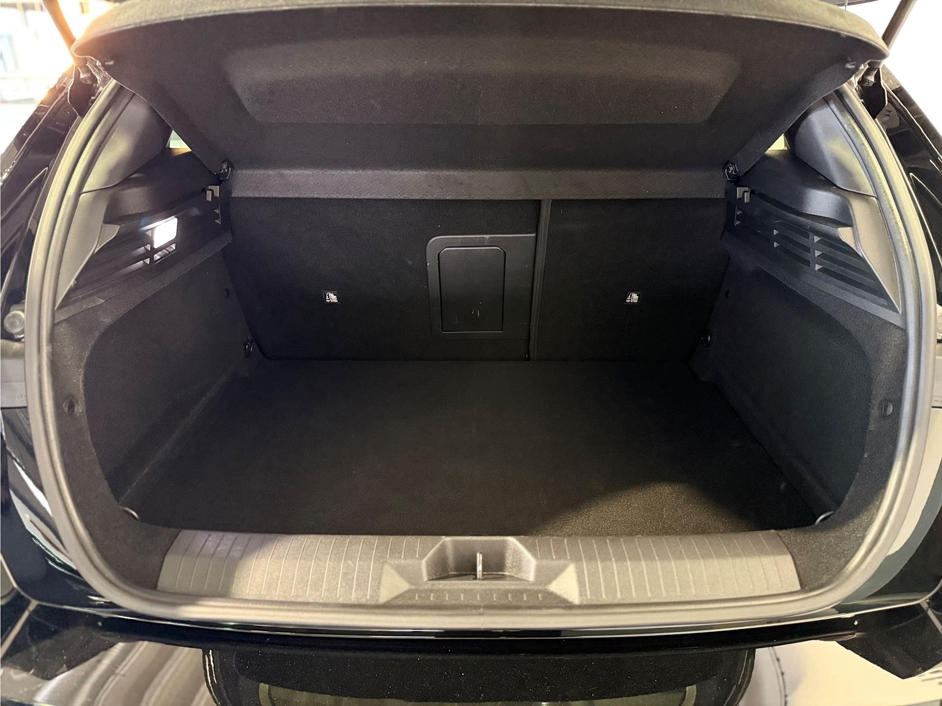 Opel Astra Plug-In Hybrid 180 Automatic, 180hp, 2022