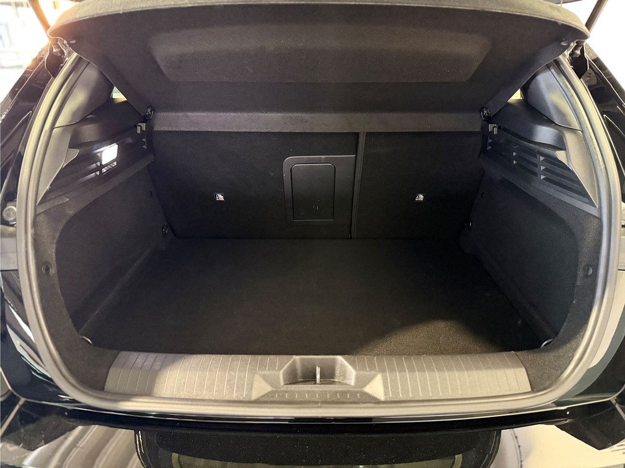 Opel Astra Plug-In Hybrid 180 Automatic, 180hp, 2022