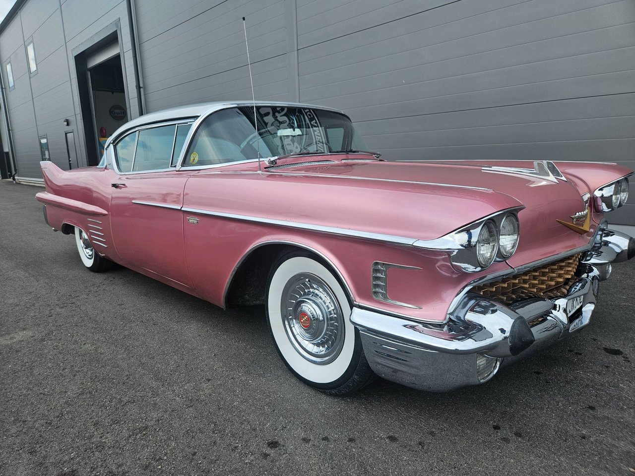 Cadillac Coupe de Ville 1958 ...
