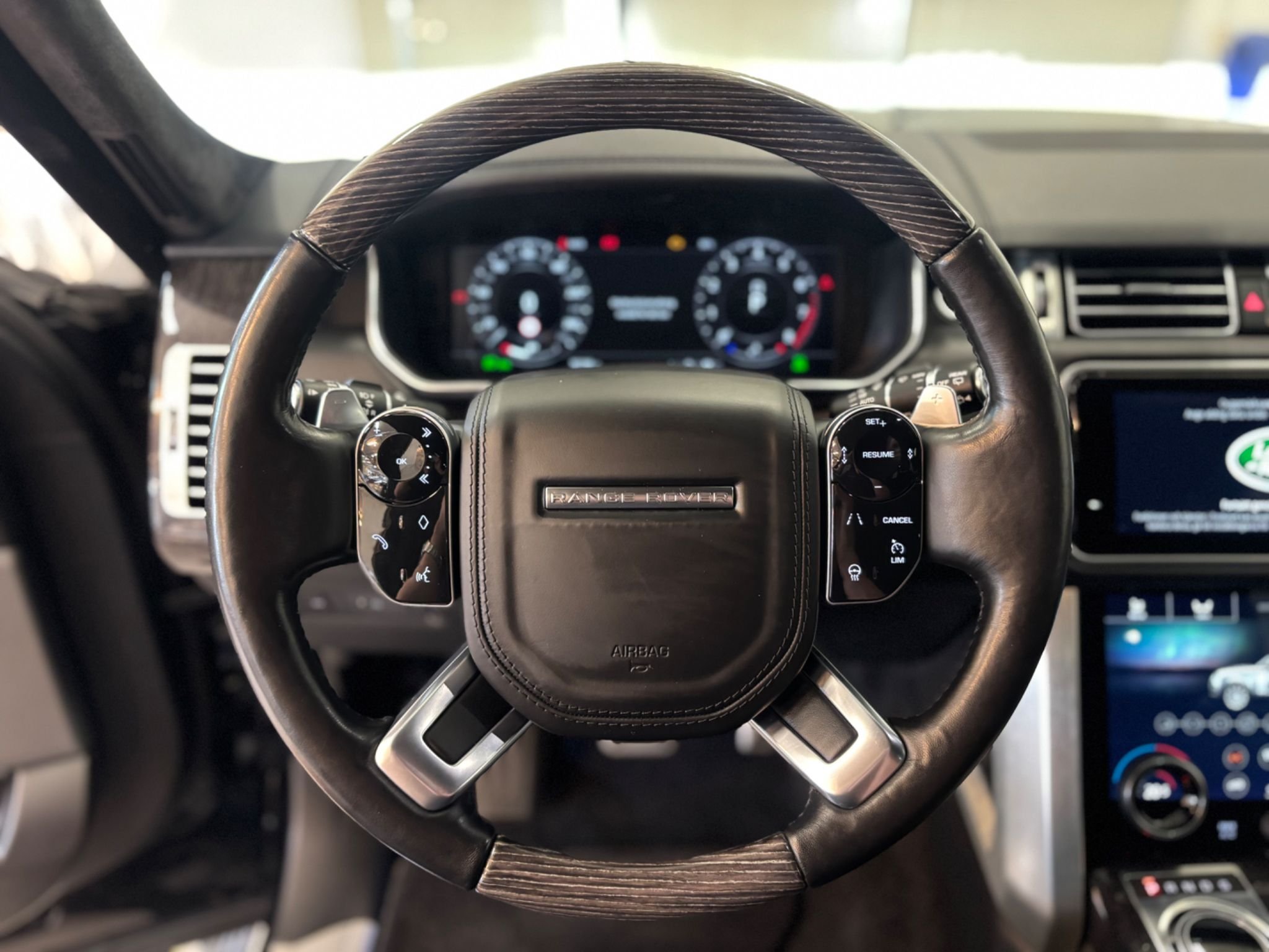 Land Rover Range Rover P525 5.0 V8 AWD Automatic, 525hp, 2019