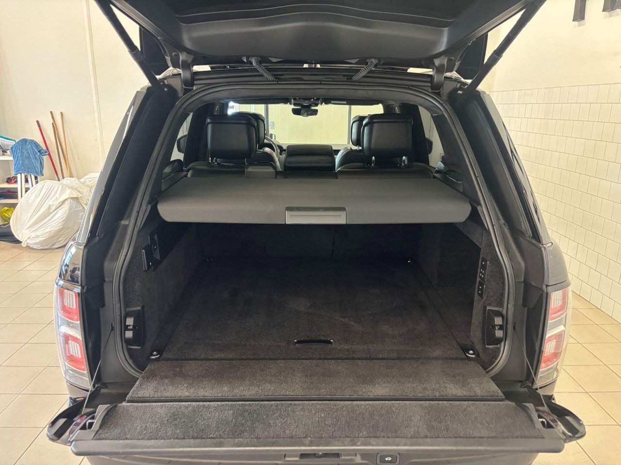 Land Rover Range Rover P525 5.0 V8 AWD Automatic, 525hp, 2019