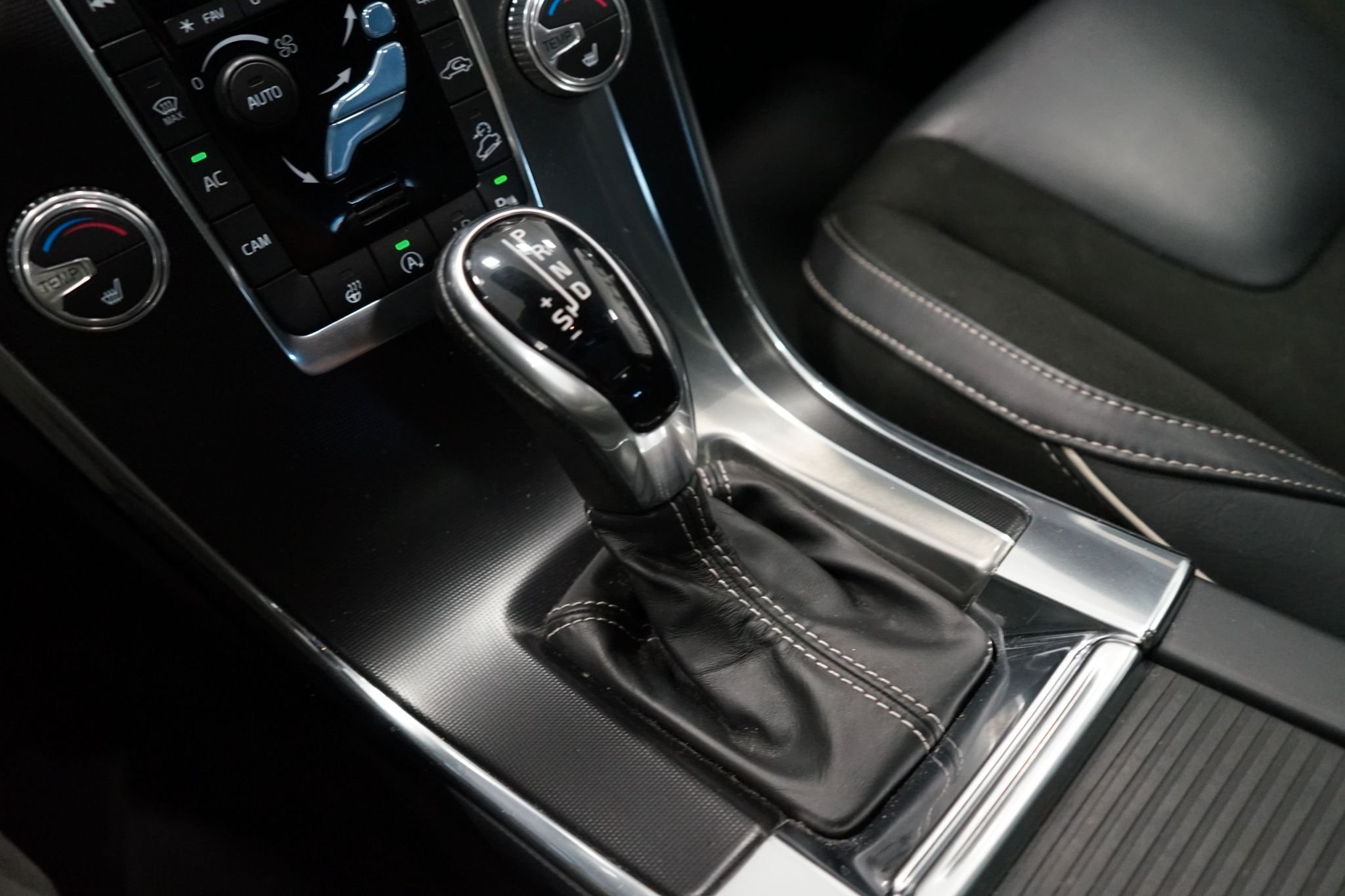 Volvo XC60 D4 AWD Geartronic, 190hp, 2017