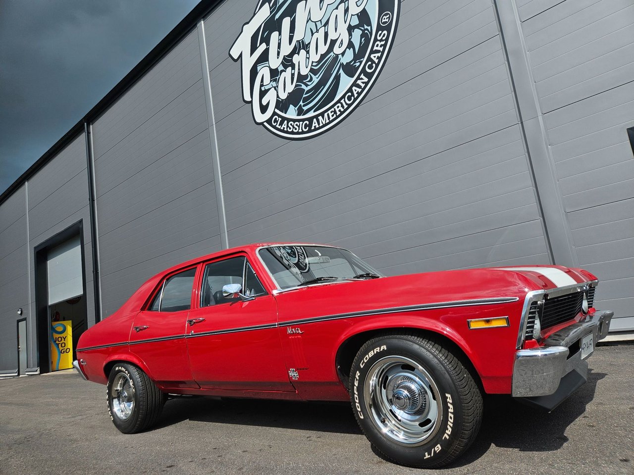 Chevrolet Nova Sedan V8 350/3...