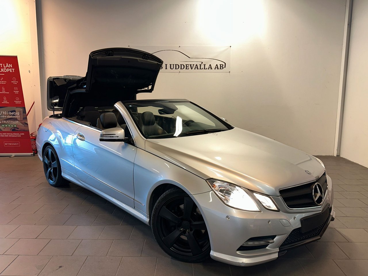 Mercedes-Benz E 200 CGI AMG C...