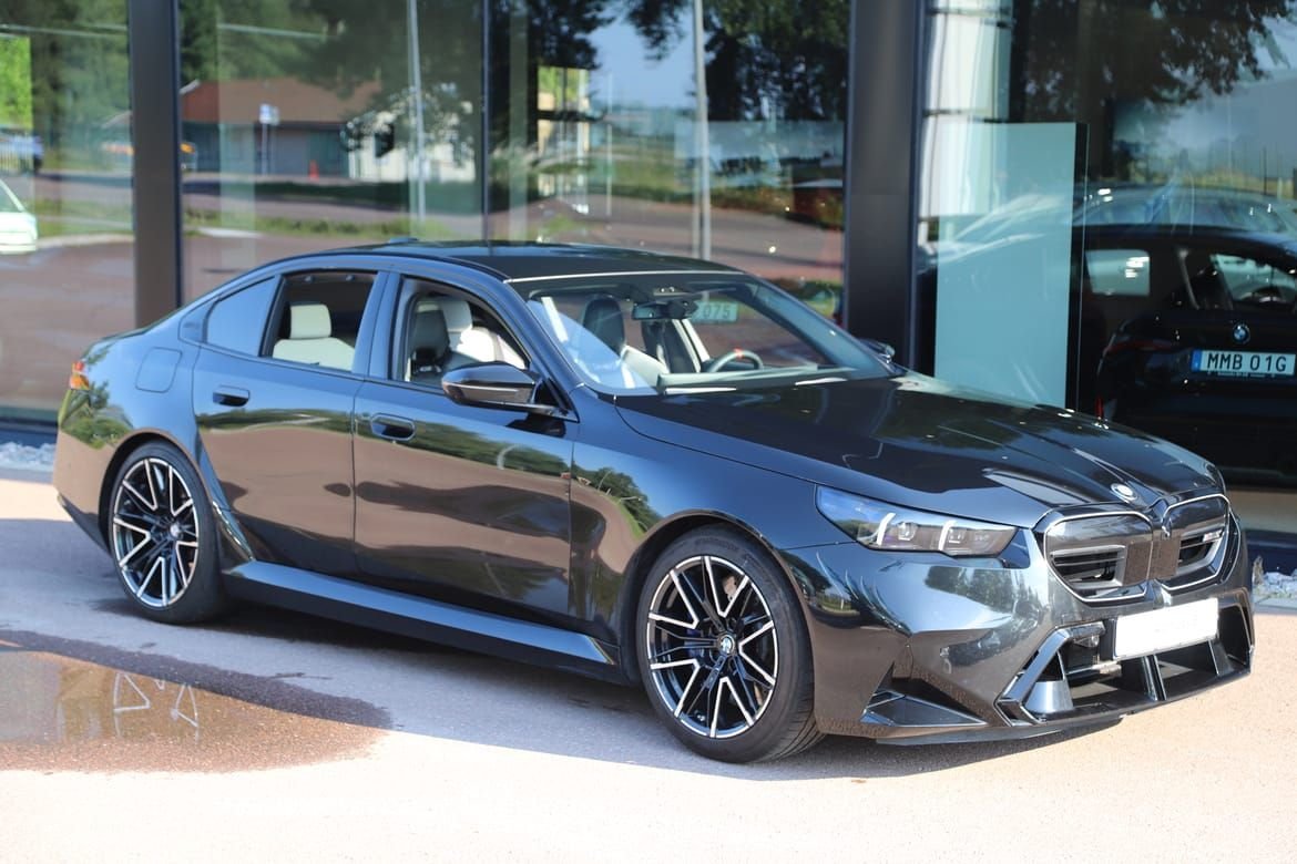 BMW M5 / Autowåx Bil Karlstad